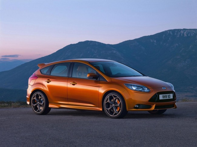 Нажмите на изображение для увеличения. 

Название:	ford-focus-st-concept_03-650x487.jpg 
Просмотров:	397 
Размер:	61.7 Кб 
ID:	836