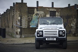 Нажмите на изображение для увеличения. 

Название:	land-rover_defender-xtech-limited-edition-3d-2011-vid-speredi.jpg 
Просмотров:	143 
Размер:	142.9 Кб 
ID:	1935