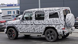 Нажмите на изображение для увеличения. 

Название:	2019-mercedes-benz-g-class-spy-photo.jpg 
Просмотров:	286 
Размер:	323.9 Кб 
ID:	12706